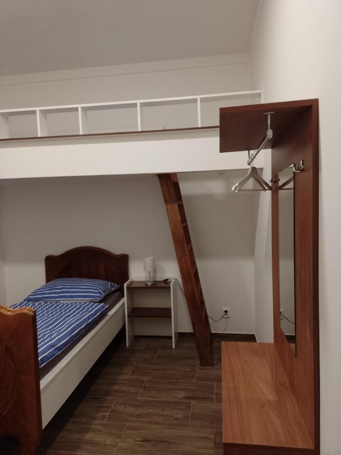 Penzion Litohlavy 17 - Na Samote U Lesa Králŭv Dvŭr Eksteriør billede